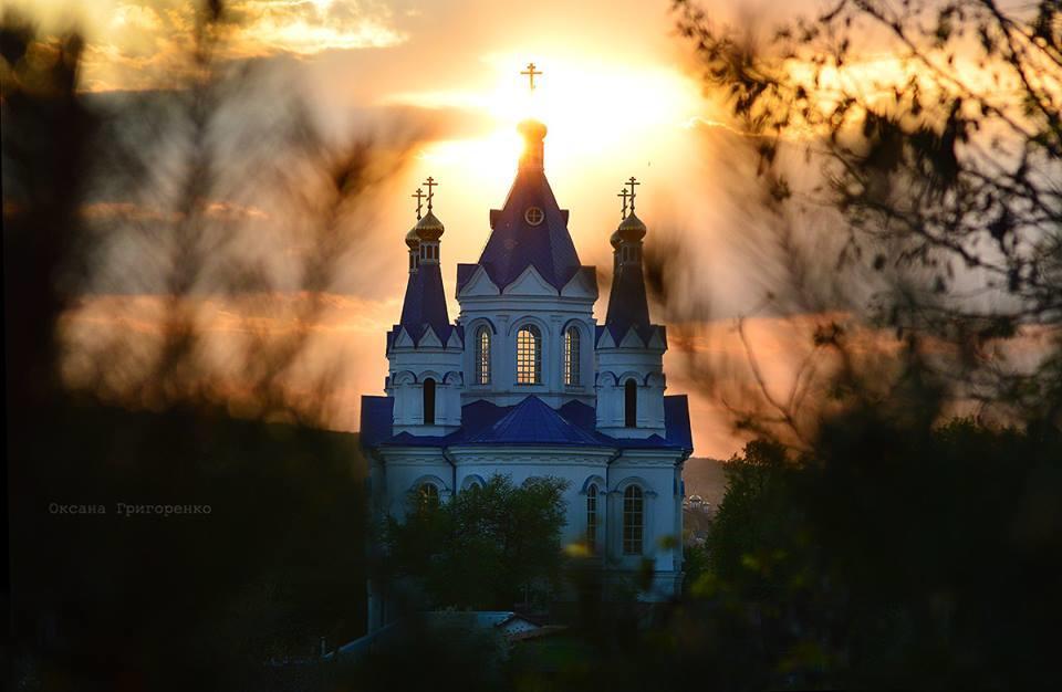 Guest House Sunrise Kamianets-Podilskyi Exterior photo